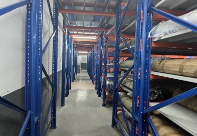 版輥倉(cāng)庫(kù)